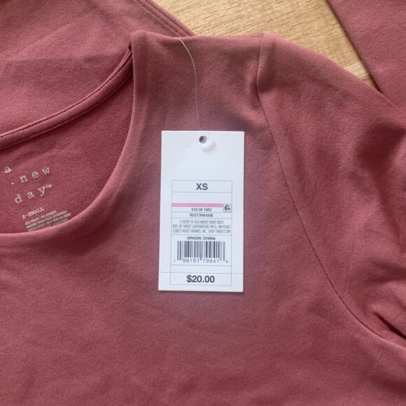 A New Day Womens Long Sleeves Swim Wear Rust Color Stretchy Body Suit Size XS - Picture 8 of 9